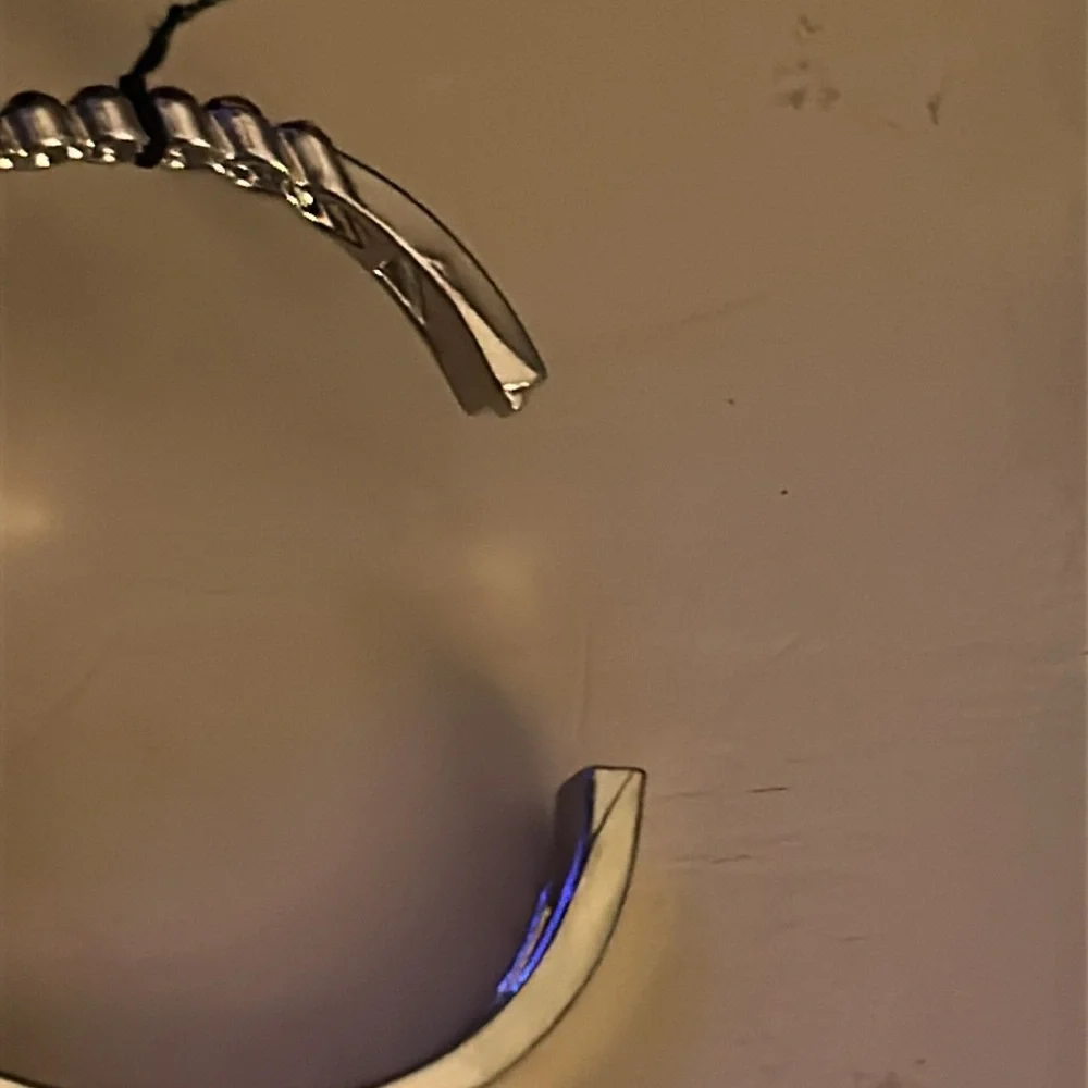 Paparazzi earring and bracelet set - Picture 4 of 5